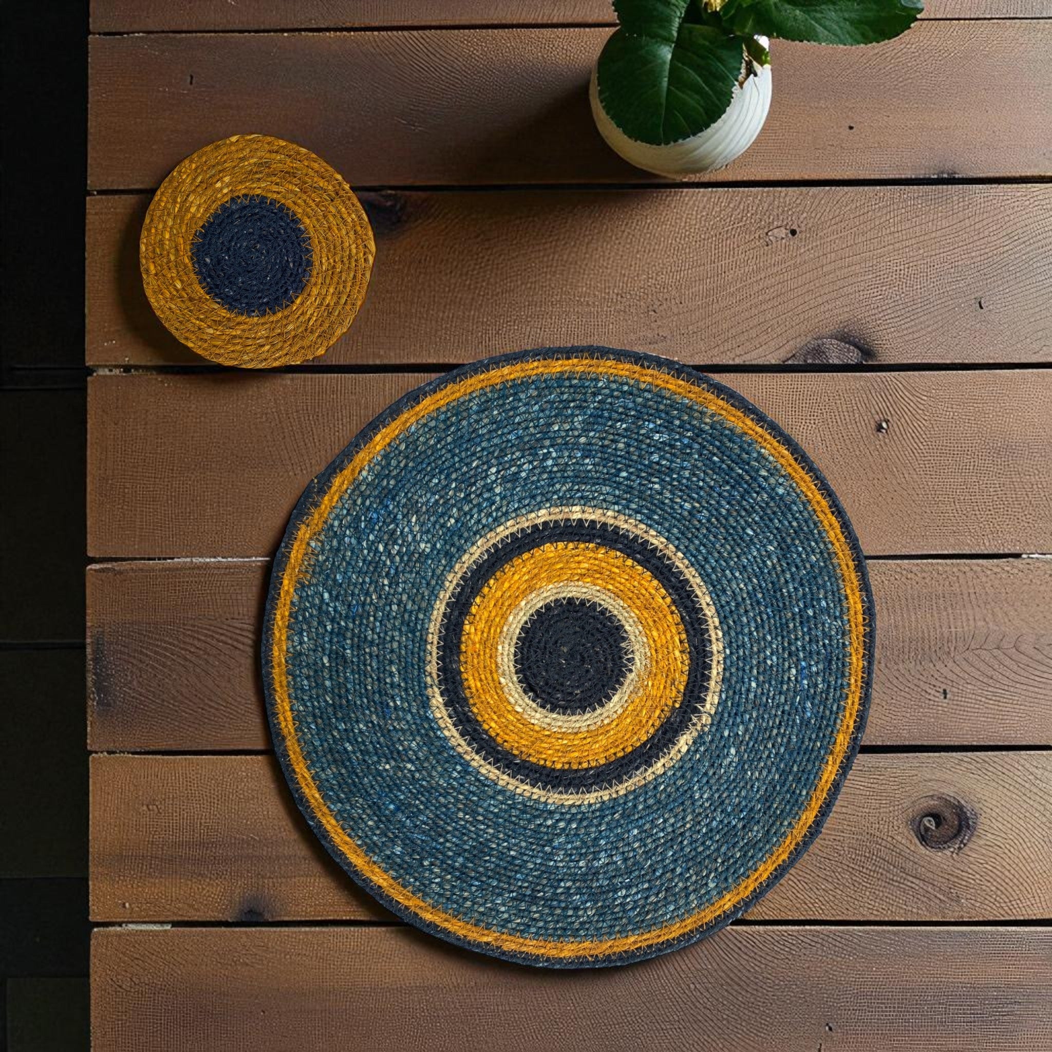 BRITISH COLOUR STANDARD Seagrass Coaster, 4.5" D - Midnight Blue / Tuscan Yellow