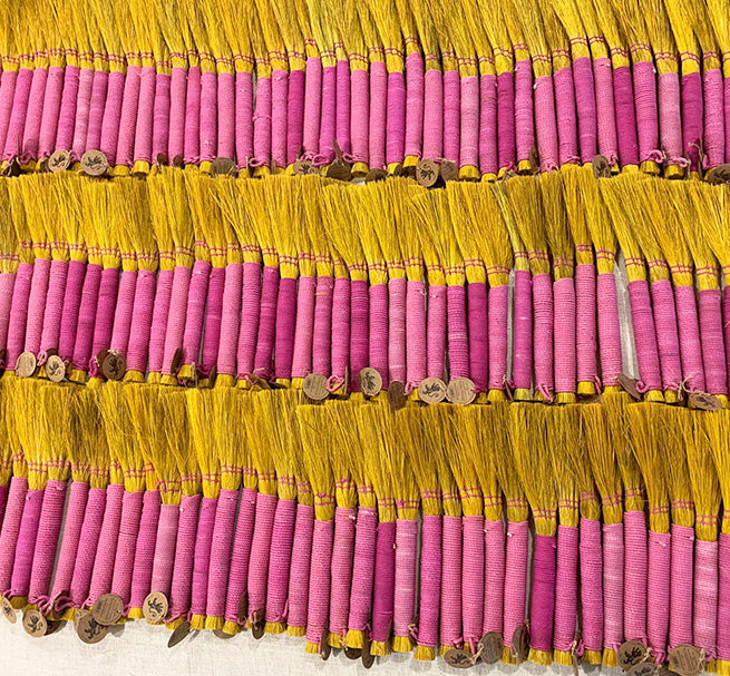 Seagrass Brush in Neyron Pink & Tuscan Yellow