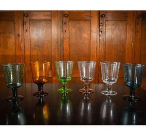 BRITISH COLOUR STANDARD - 13.5 cm H / 5.25'' Apple Green Handmade Wine Glass