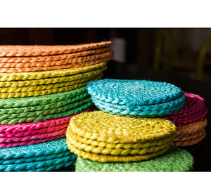 BRITISH COLOUR STANDARD - Silky Jute Coasters in Grass Green, Tied Set of 4, 5.11'' D